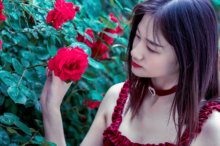 2026米兰冬奥会和冬残奥会奖牌发布